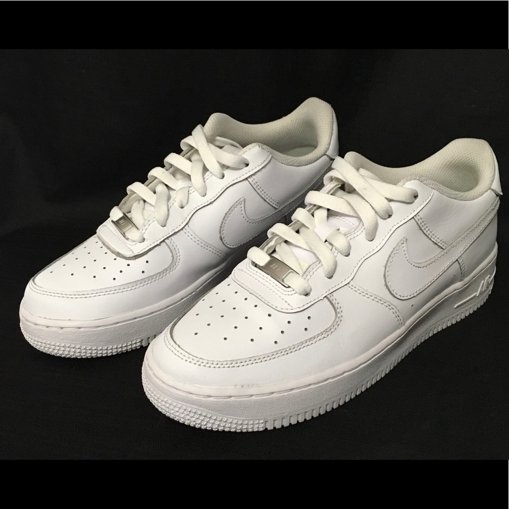 Nike Air Force 1 LE (GS) White DH2920-111 Size 7Y All White Sneakers Women’s 8.5
